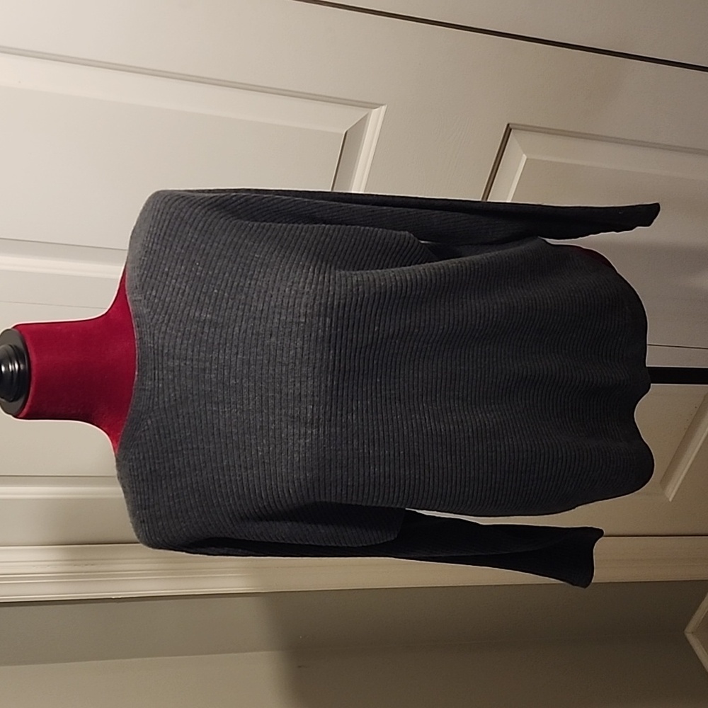 Womens The Collection- Debenhams Gray Dolman Sleeve Sweater Size 12. Boat neck